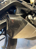 Triumph Street Triple 100 % Carbon Auspuff Hitzeschutz Kappe Exhaust Cover Contour Silencieux 5